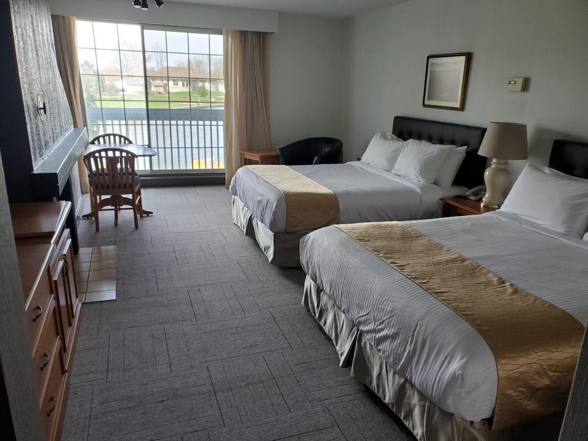 Lagoon City Pier One Resort Bagian luar foto