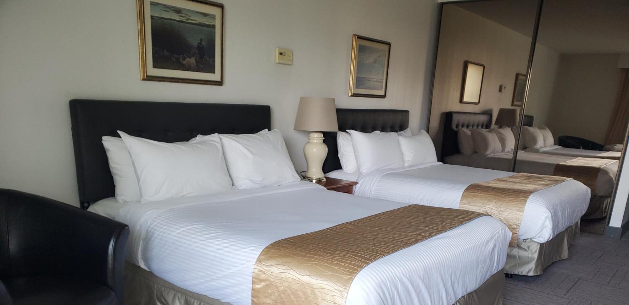 Lagoon City Pier One Resort Bagian luar foto